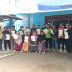 Wujud Kepastian Hukum: Penyerahan Sertipikat PTSL di Desa Kaliukan IMG-20251209-WA0021